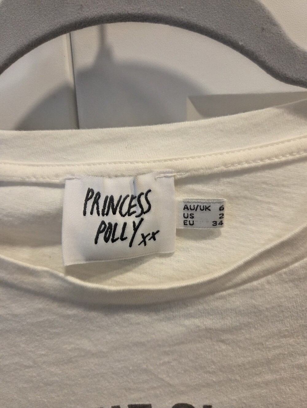 Princess Polly Cream Graphic 'Apres Ski' Tee with Orange Print Size S - Picture 2 of 4